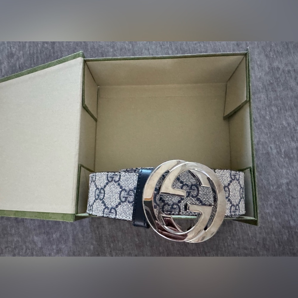 Gucci Beige GG Canvas Belt with Silver Interlocking G Buckle - Picture 4 of 6